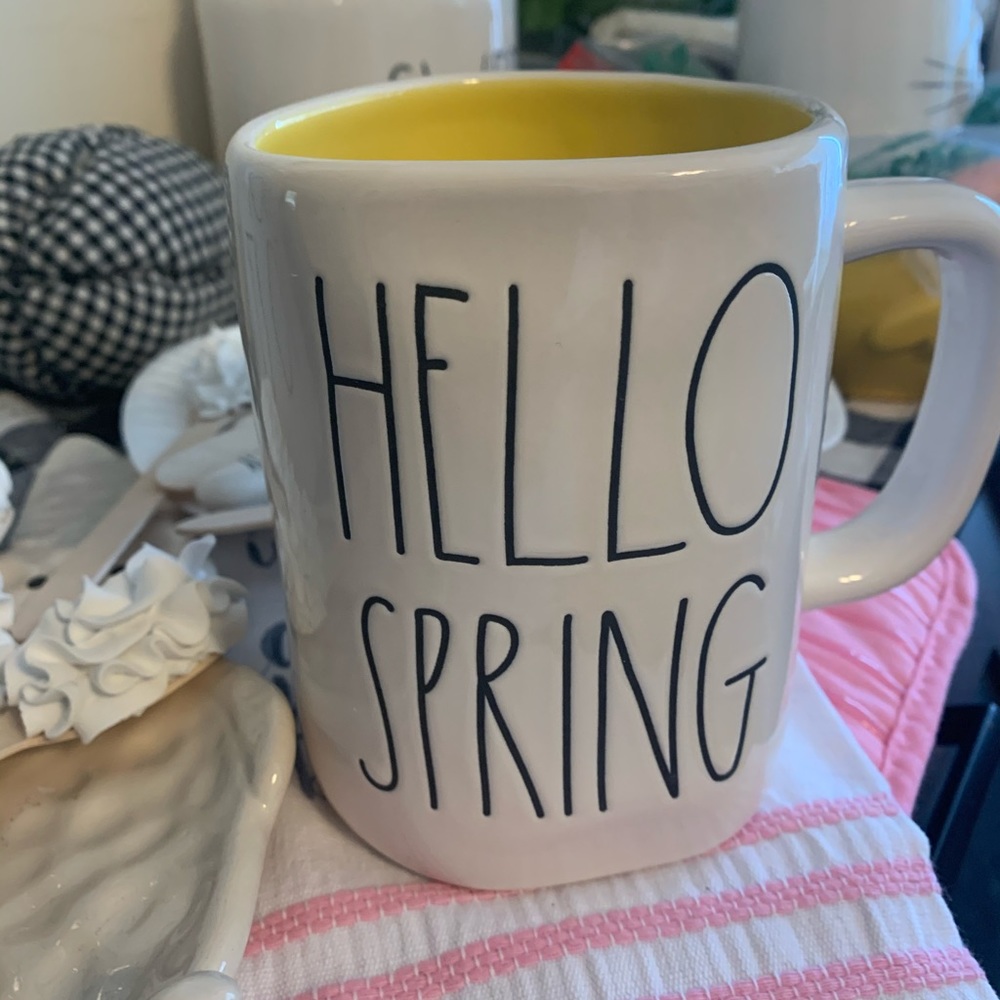 Rae Dunn Hello Spring Mug - Picture 3 of 3